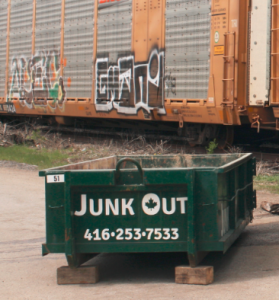 What You Need to Know About Garbage Removal